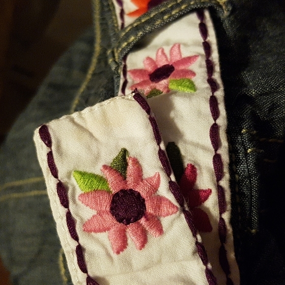 Gymboree chambray belted skirt size 6 - Picture 3 of 3